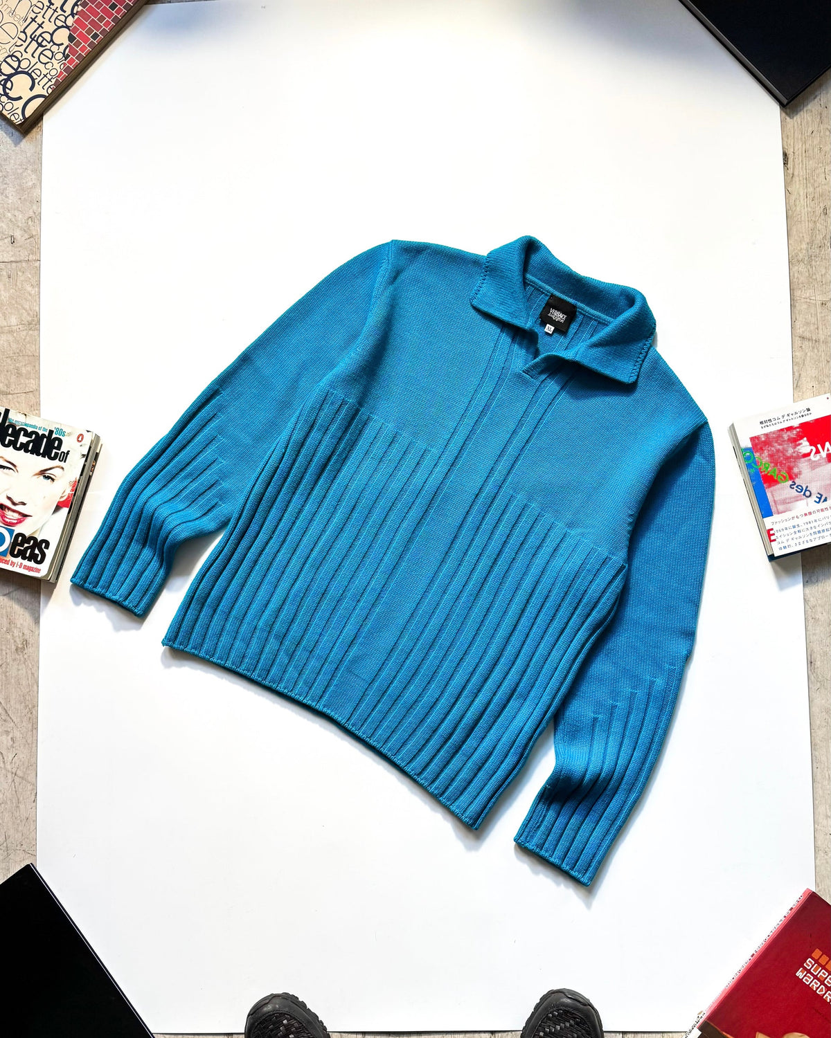Early 2000s Vivid Blue Collared Chunky Ribbed Knit Jumper (~L~)