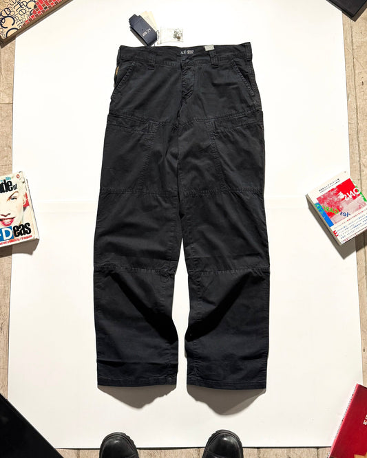 Early 2000s Washed Black Deep Grey Cargo Trousers (30~32)