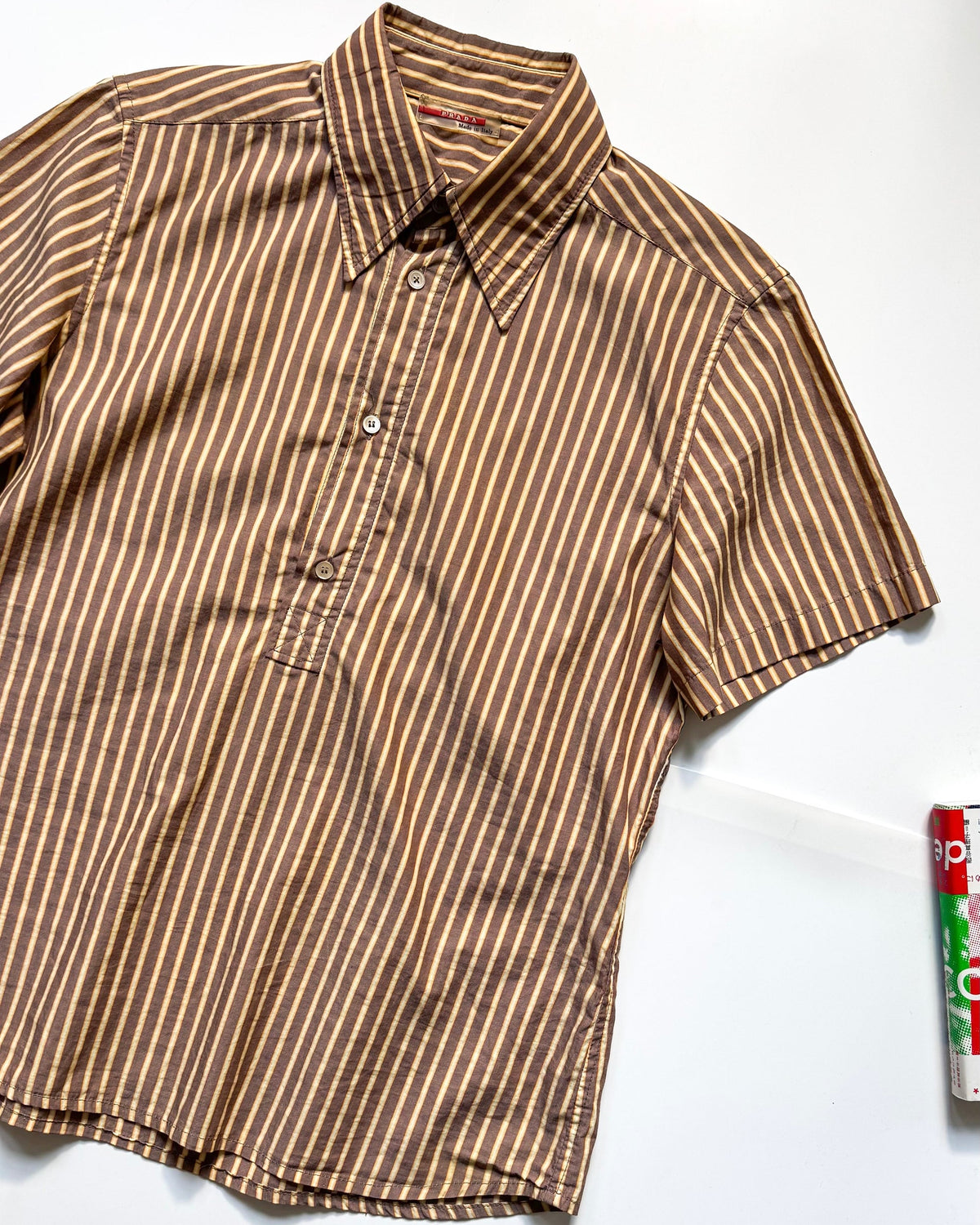 2000s Vertical Striped Brown / Yellow Quarter Button Up Shirt (~M~)